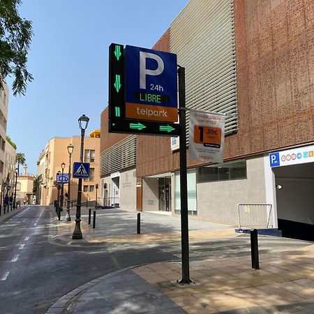 Apartamento en el Centro. En tierras de Cine. 2 dormitorios Almería Exterior foto